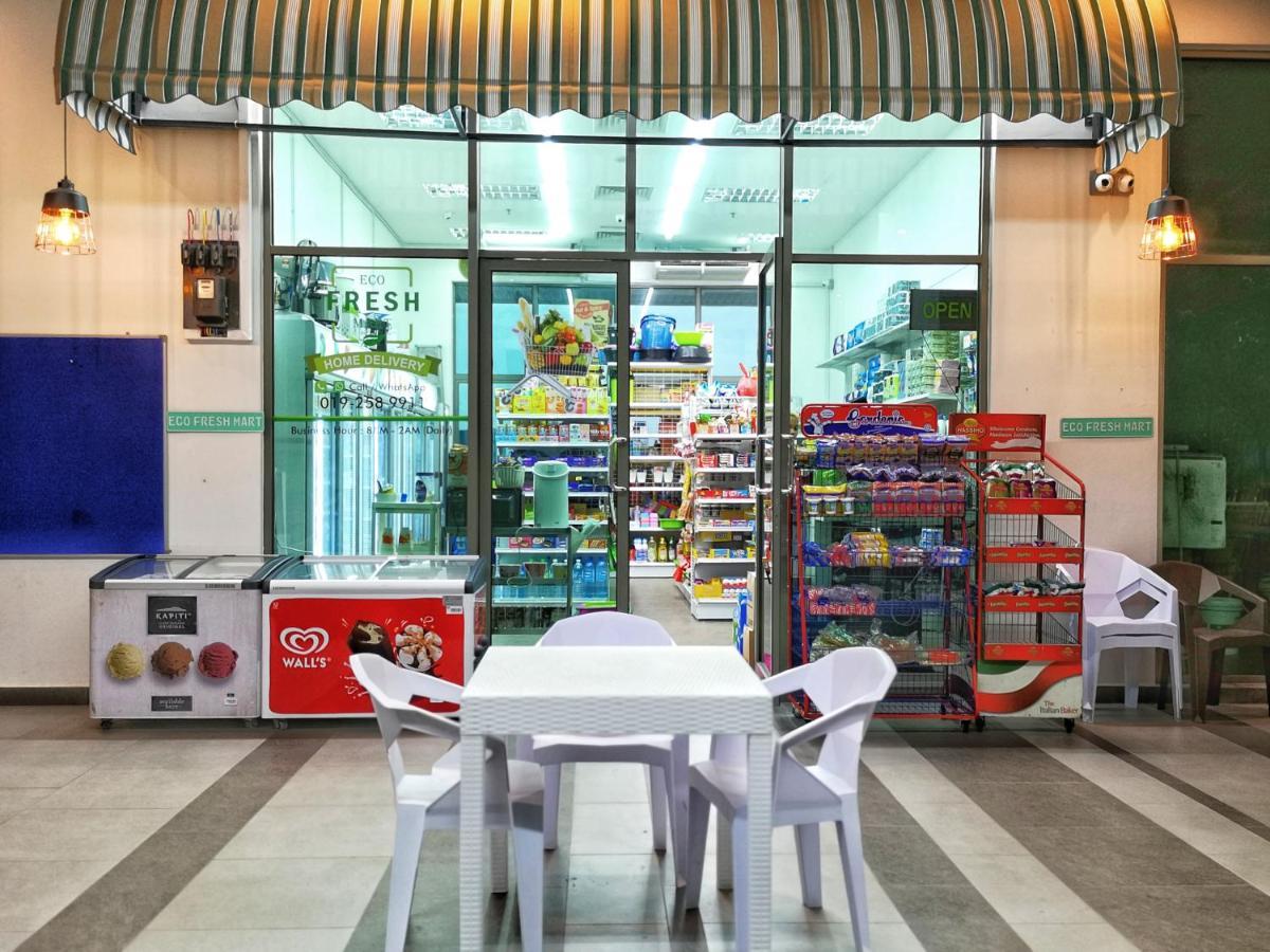 Cybersquare By Beestay Management Cyberjaya Zewnętrze zdjęcie